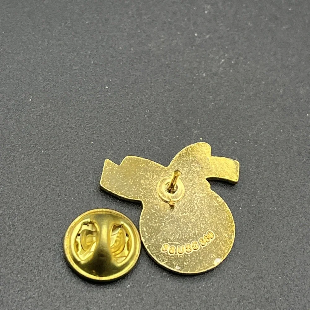 Kraft Foods Olympic Games Team USA Sponsor‎ Medal Ribbon Lapel Hat Pin